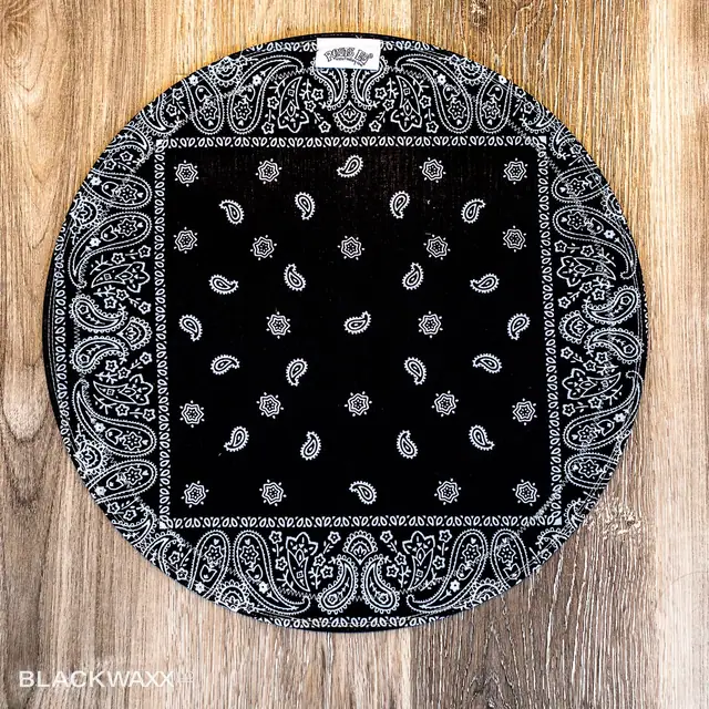 RootsEQ Solid · Black Bandana (10"-18")