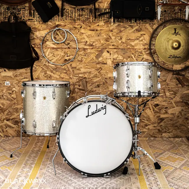 Ludwig Super Classic · 22, 13, 16 · Silver Sparkle (1967)