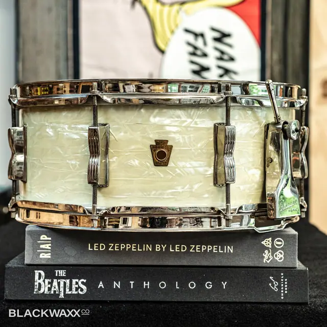 WFL 'Classic' · 1950's · White Marine Pearl · Mahogany w/ re-rings
